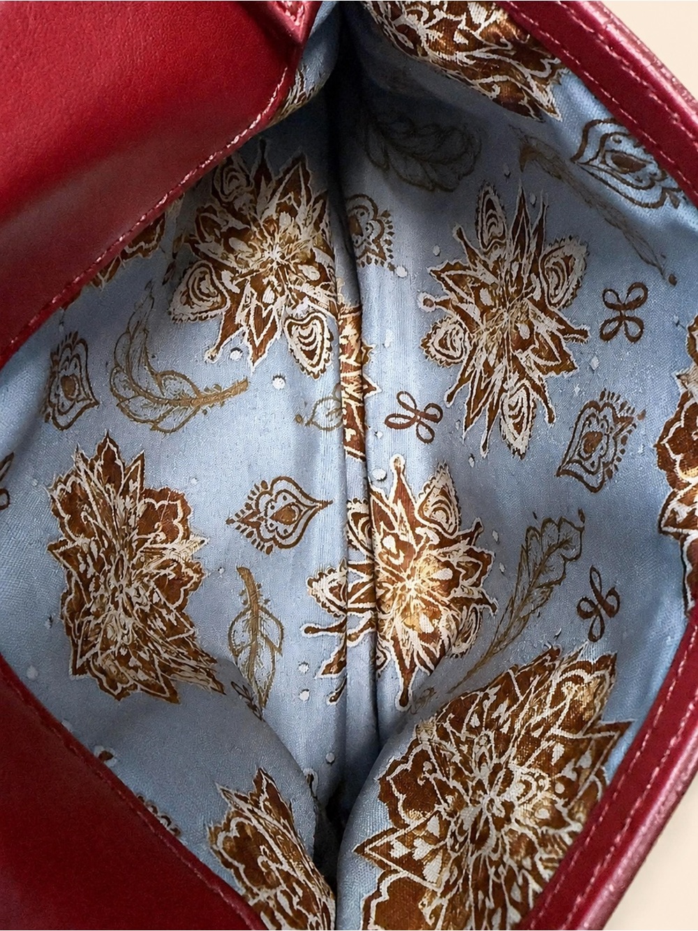 HOBO Sparrow Leather Crossbody Bag Logan Red + Dust Bag - Picture 9 of 12